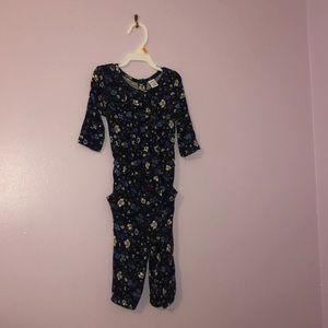Baby jumpsuit